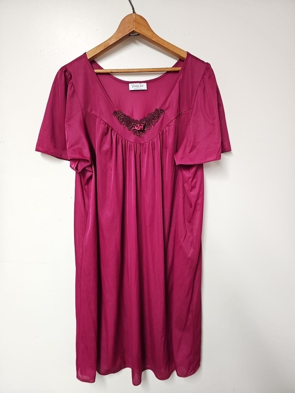 Vintage Womens Burgandy Vanity Fair Nightgown Flutter Sleeve Midi Dress
